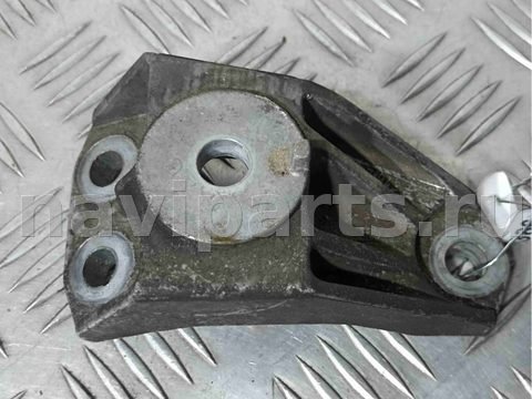 Кронштейн двигателя Opel Vectra, 1999 г., OEM 9227943, арт. 020386