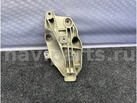 Новое BMW X7 G07, 2023 г., OEM 9844633, арт. 1732