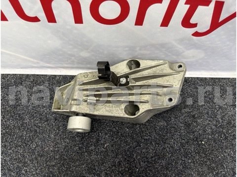 Новое BMW 5 G30/G31, 2022 г., OEM 6861559, арт. 2514