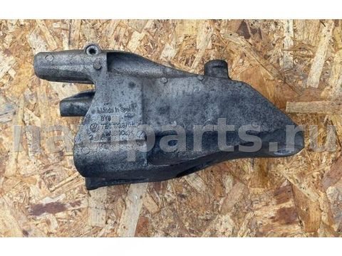 Новое Volkswagen Transporter, 2015 г., OEM 7e0199370l, арт. 6277