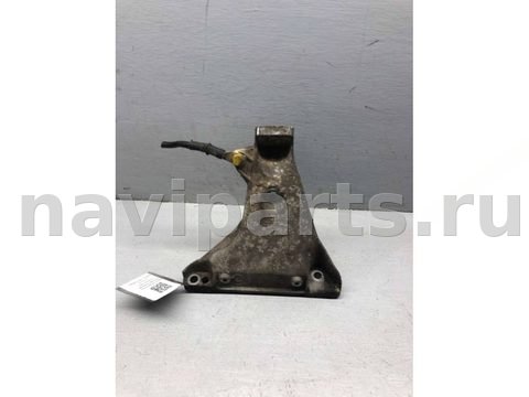 Кронштейн двигателя Volkswagen Passat B5, 1997 г., OEM 8D0199308L, арт. B45772540