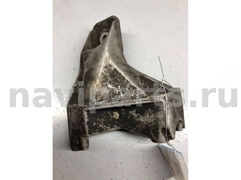 Кронштейн двигателя Opel Vectra, 1999 г., OEM 90497256, арт. B64906981