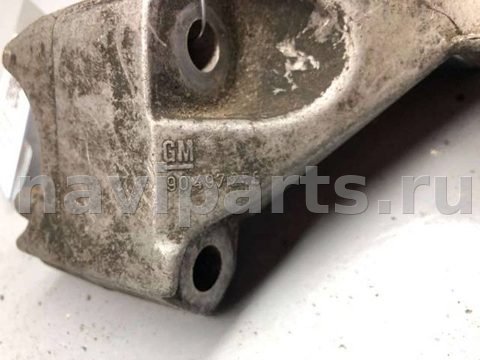 Кронштейн двигателя Opel Vectra, 1999 г., OEM 90497256, арт. B64906981, фото 2