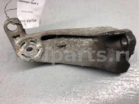 Кронштейн двигателя Volkswagen Golf, 1995 г., OEM 1H0199354F, арт. B67677239