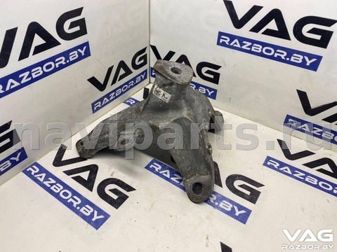 Новое Audi A8 D4, 2013 г., OEM 4G0199308N, арт. BVR161-103