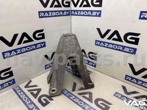 Новое Audi A8 D3, 2006 г., OEM 4E0199307BH, арт. BVR162-333