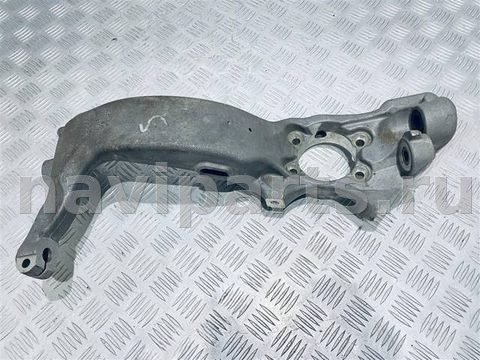 Поворотный кулак левый Audi A8, 2001 г., OEM 4D0407257Q, арт. 4033
