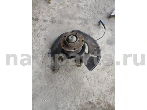 Поворотный кулак левый BMW 7 E38, 2001 г., арт. 59066100