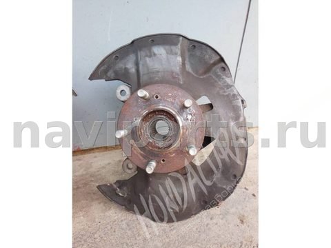 Поворотный кулак левый Honda Civic, 2007 г., арт. 8999-43907137-00402