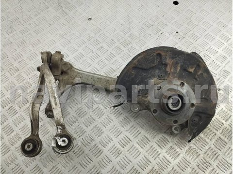 Поворотный кулак правый Audi A4 B6, 2001 г., OEM 8E0407241B, арт. 55299033