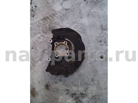 Поворотный кулак правый BMW 5 E60/E61, 2005 г., арт. 59059358