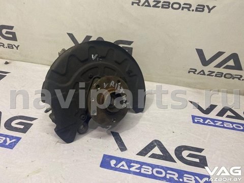 Поворотный кулак правый Volkswagen Golf, 2013 г., OEM 5Q0400054, арт. BVR137-105