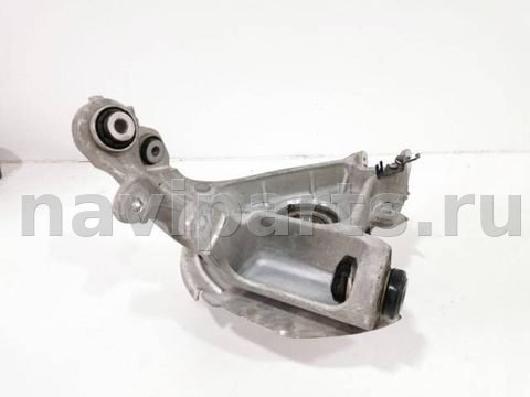 Кулак задний левый Land-Rover Range Rover Sport, 2020 г., OEM LR098782, арт. 00003935