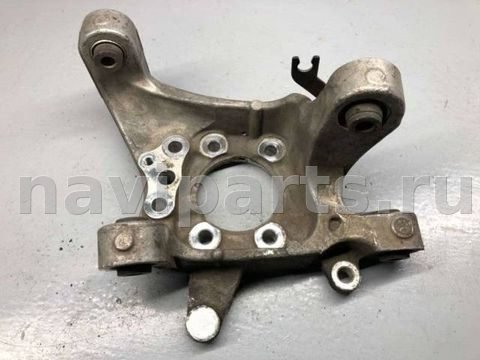 Кулак задний левый Nissan Altima L33, 2014 г., OEM 40015JA00A, арт. B66263102