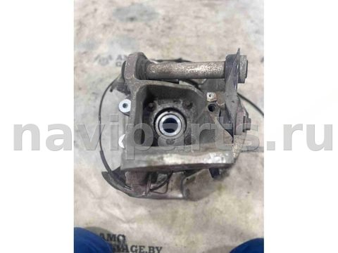 Кулак задний правый BMW X5 F15, 2016 г., арт. 01425727