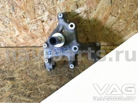 Кулак задний правый Volkswagen Passat CC, 2012 г., арт. B43991612