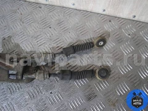 Новое Toyota Yaris, 2006 г., OEM 335300d0400, арт. 00008660, фото 3