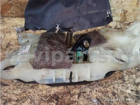 Новое Mazda MPV, 2004 г., арт. 71074472, фото 2
