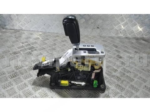 Новое Volvo V60, 2012 г., OEM 31325578, арт. 77122
