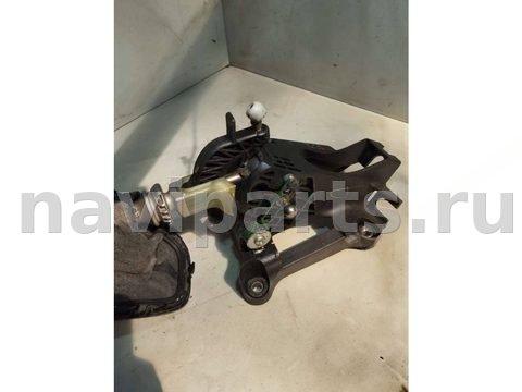 Новое Toyota Auris, 2007 г., арт. 82248876
