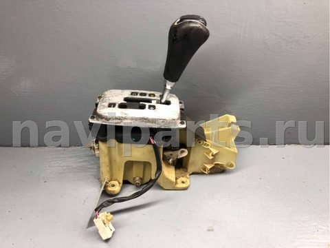 Новое Hyundai Sonata, 2003 г., OEM 467013D201, арт. B84217348