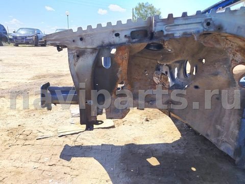 Лонжерон левый Audi A4 B6, 2000 г., арт. 175343