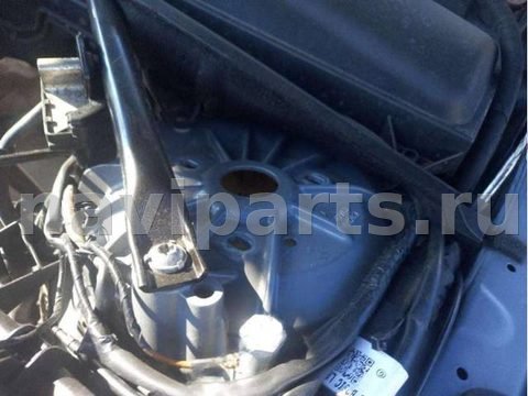 Лонжерон левый BMW 5 E60/E61, 2004 г., арт. 33316881