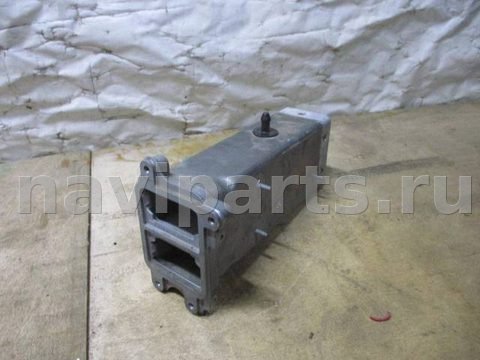 Лонжерон левый Audi A8, 2011 г., OEM 4H0805119B, арт. 8758.89F2