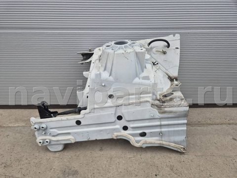 Лонжерон правый Mercedes E, 2016 г., арт. 2604017