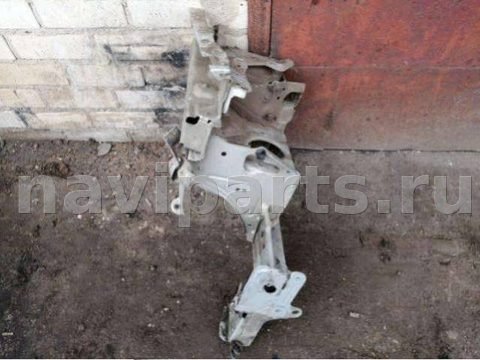 Лонжерон правый Renault Scenic, 2004 г., арт. 31213156