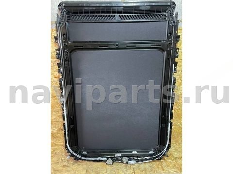 Люк BMW 5 G30/G31, 2017 г., OEM 8070628, арт. 950