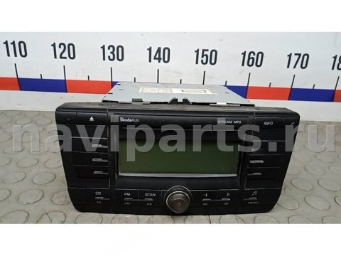 Магнитола Skoda Octavia A5, 2007 г., OEM 1Z0035161C, арт. 2EP23I401