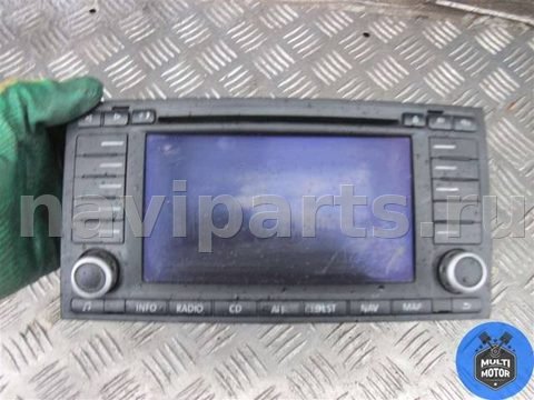 Магнитола Volkswagen Touareg, 2005 г., OEM 7L6035191R, арт. B00082105