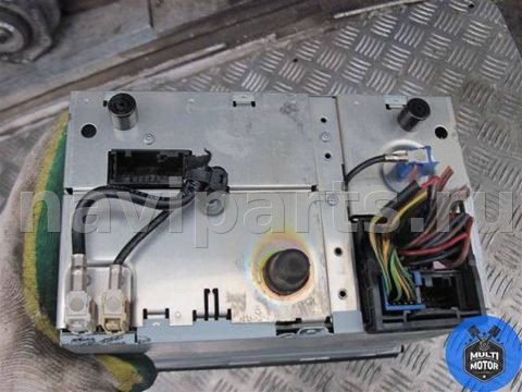 Магнитола Volkswagen Touareg, 2005 г., OEM 7L6035191R, арт. B00082105, фото 3