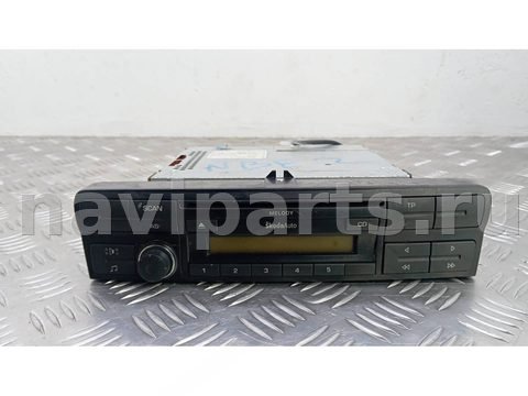 Магнитола Skoda Octavia A5, 2007 г., OEM 1Z0035152C, арт. NBE02I401