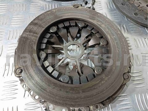 Новое Volkswagen Touran, 2004 г., OEM 291004, арт. 014192, фото 7