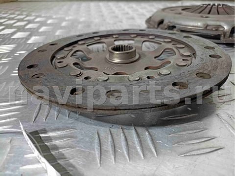 Новое Volkswagen Passat, 2002 г., OEM 058105, арт. 016521, фото 7