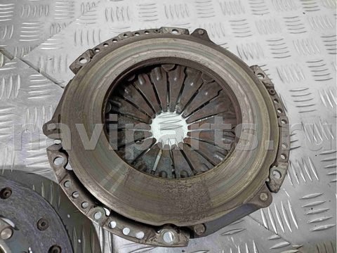 Новое Volkswagen Passat, 2002 г., OEM 058105, арт. 016521, фото 9
