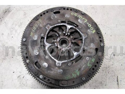 Новое Volkswagen Multivan, 2006 г., OEM 03G105264R, арт. 041017-008