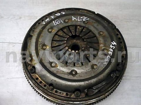 Новое Volkswagen Passat, 2000 г., арт. 1003354