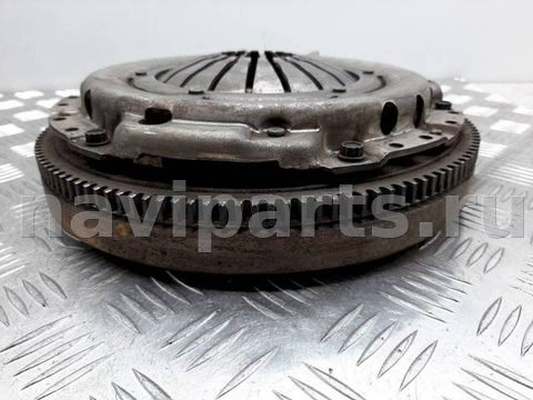 Новое Volkswagen Golf, 2001 г., OEM 033082194603, арт. 1005351, фото 2