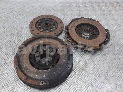 Новое BMW 3 E46, 2001 г., арт. 1074377