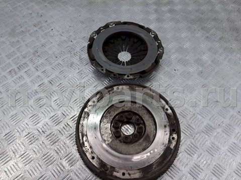 Новое Renault Trafic, 2008 г., OEM 8200474648, арт. 1075816