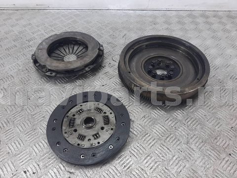 Новое Mercedes E W124, 1997 г., арт. 1075957