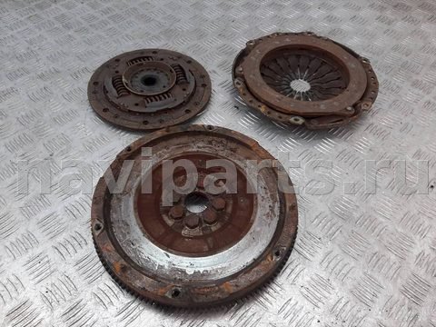 Новое Ford Focus, 2001 г., арт. 1076637