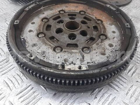 Новое Volkswagen Golf, 2006 г., OEM 03G141031K, арт. 1076750, фото 2