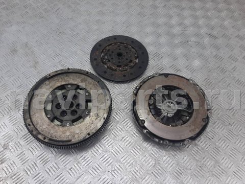 Новое Volkswagen Passat, 2008 г., OEM 03G141031G, арт. 1077849