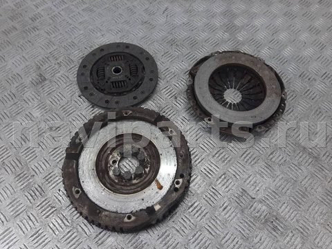 Новое Renault Megane, 2006 г., OEM 301016758R, арт. 1079076