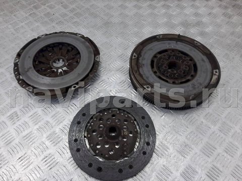 Новое Saab 9-5, 2003 г., OEM 90490859, арт. 1079737
