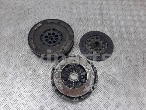 Новое BMW 3 E90/E91/E92/E93, 2008 г., арт. 1080240